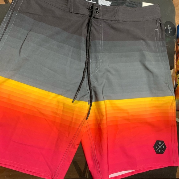 They’re too small on my husband. - Picture 1 of 4